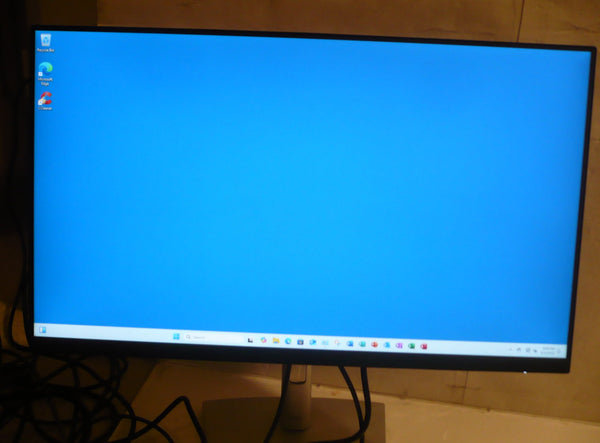 DELL P2422H TV, LIGHT USE, WITH STAND