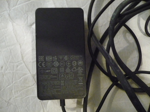 NETGEAR AC ADAPTER AD2087F10 / 332-10751-01 , 12V 1.5A